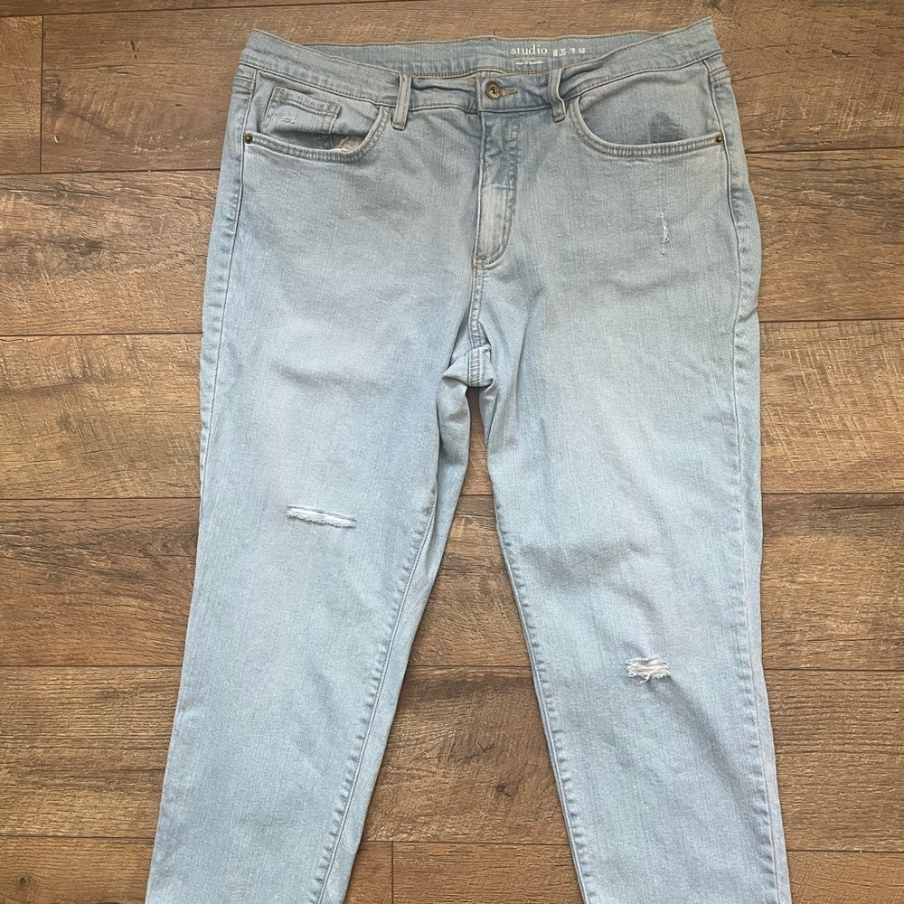 Studio Women's Light Blue Skinny Jeans
